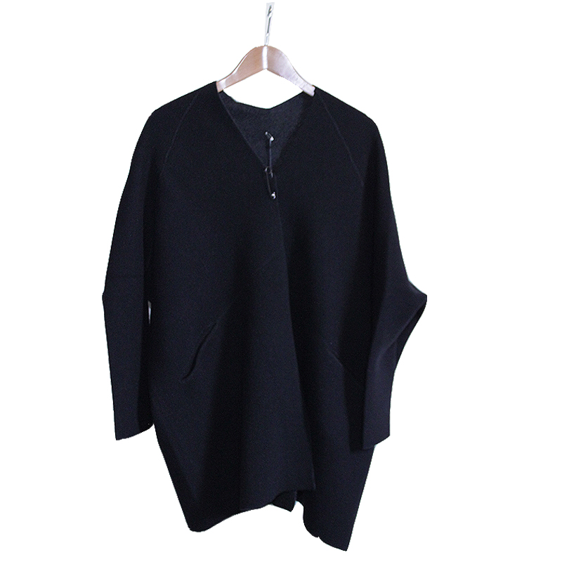 Oyuna Cashmere/Wool Reversible Pod Jacket D2546 Black/Charcoal